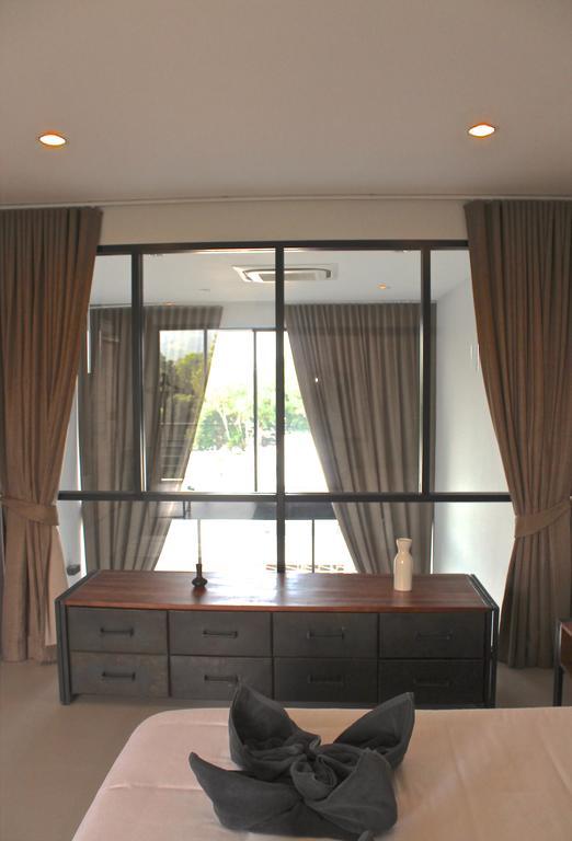 Appartement Little Paris Phuket Extérieur photo