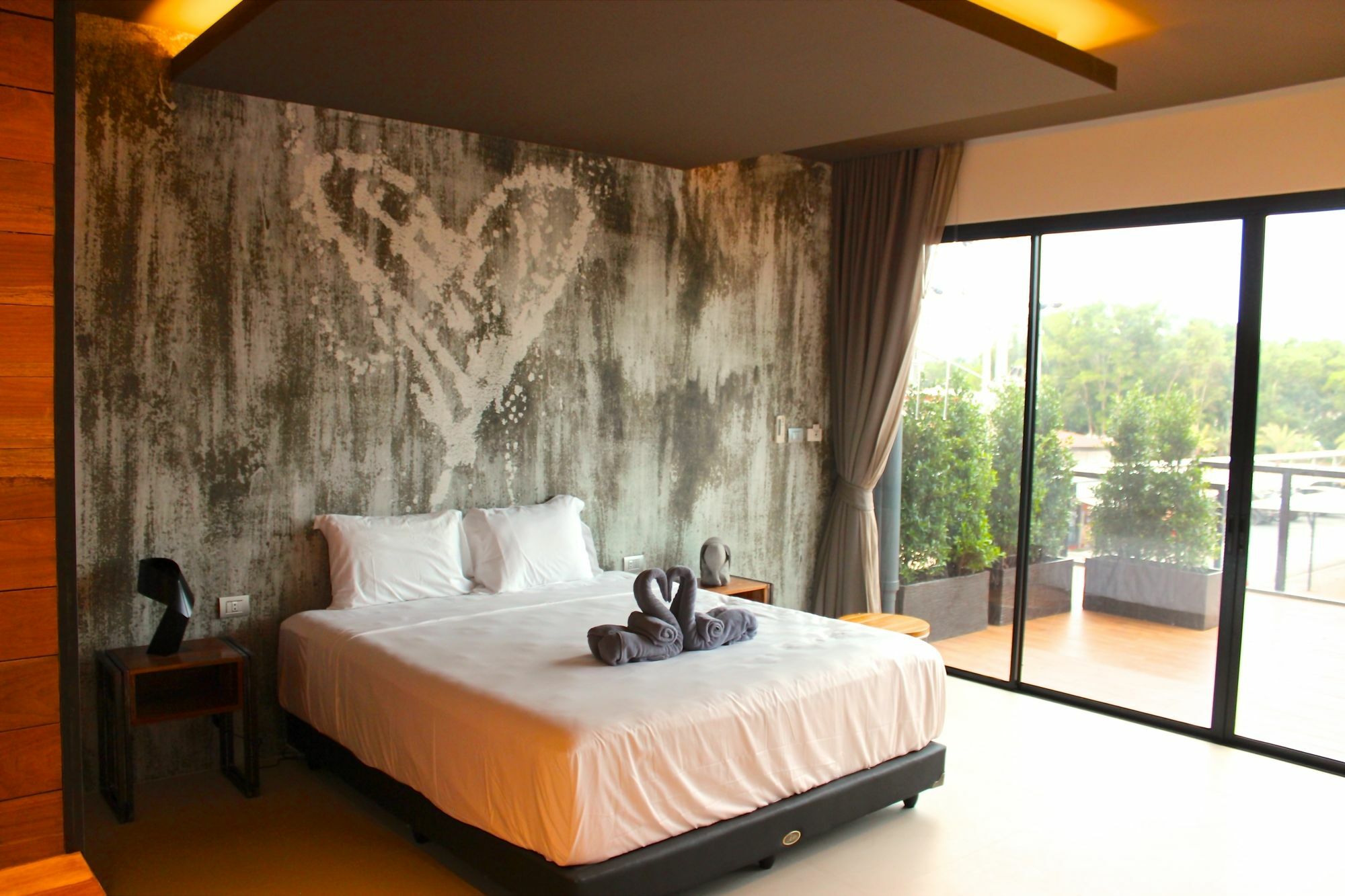 Appartement Little Paris Phuket Extérieur photo